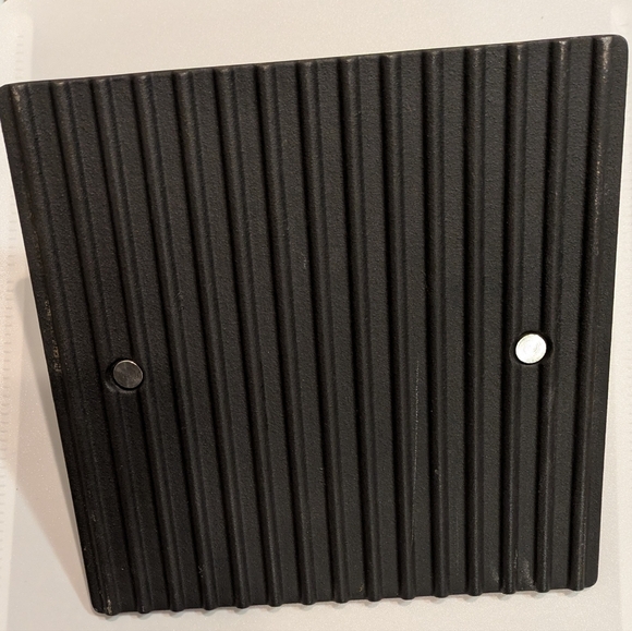 Pampered Chef Cast Iron Grill Press, Stainless Steel Handle, Enamel Coat, #2875 - Picture 4 of 8